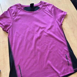 Bruny Surin Women's Fuchsia Performance Tee *read